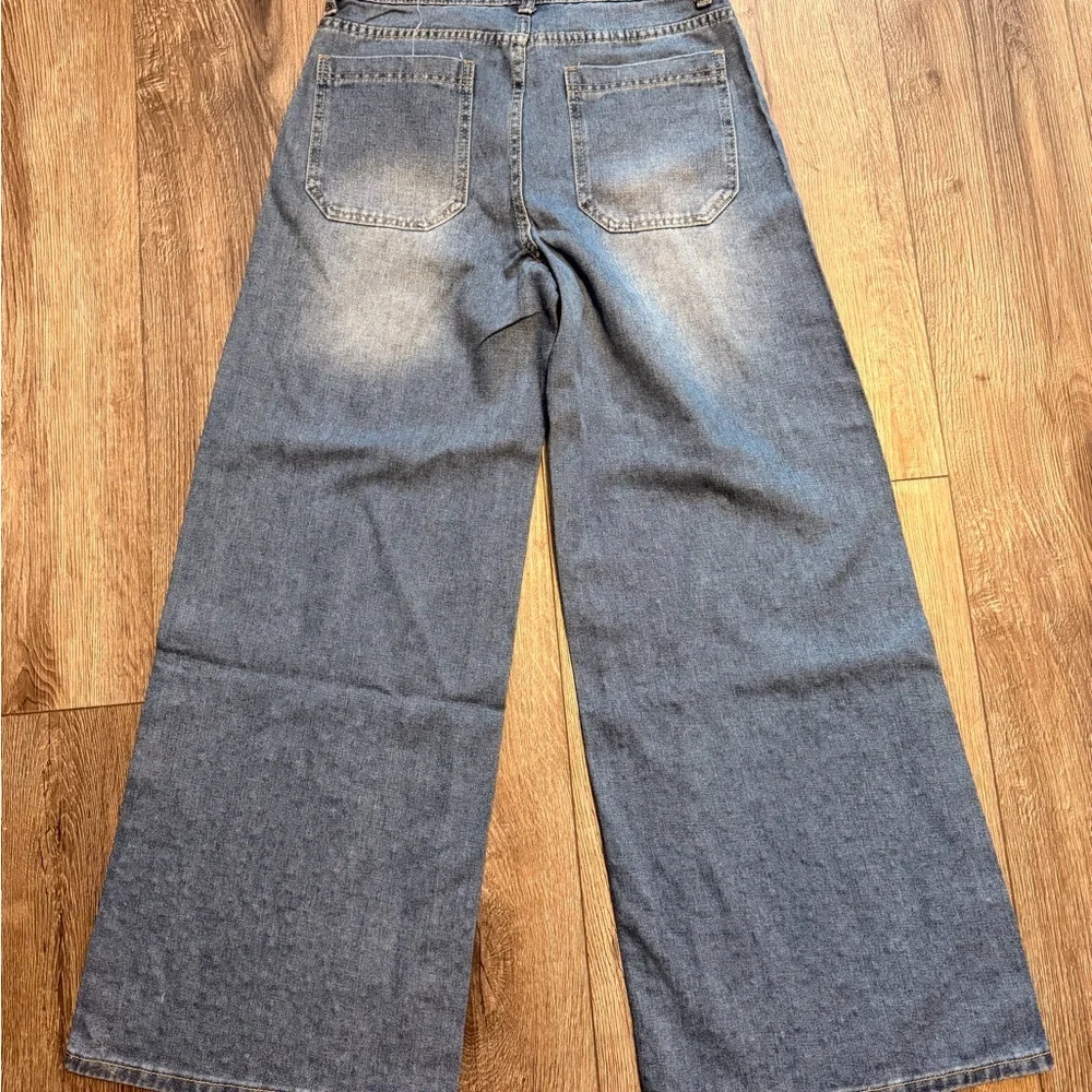 Women's Blue Jeweled Wide-Leg Jeans - Picture 4 of 4